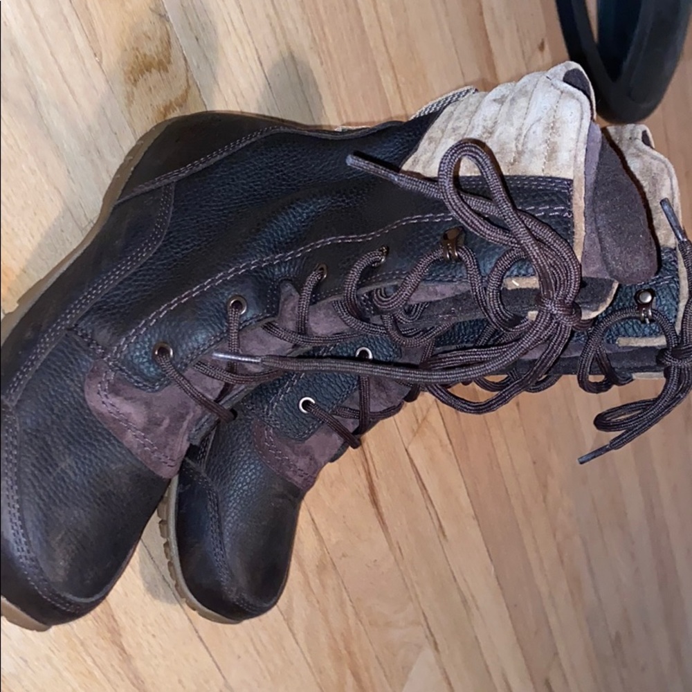 North Face boots